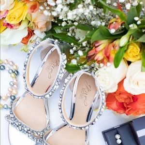 Jewel Badgley Mischka 8.5 silver